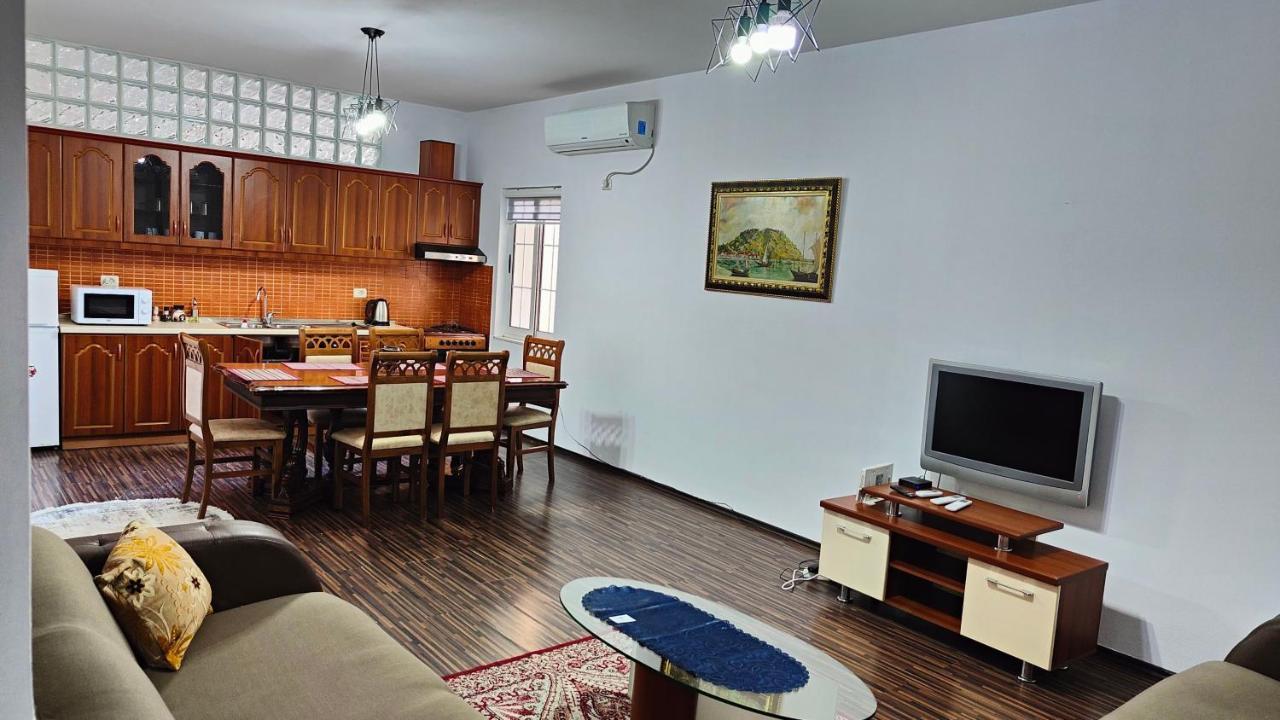 Appartamento Familiare Di Toni Shkodër Esterno foto
